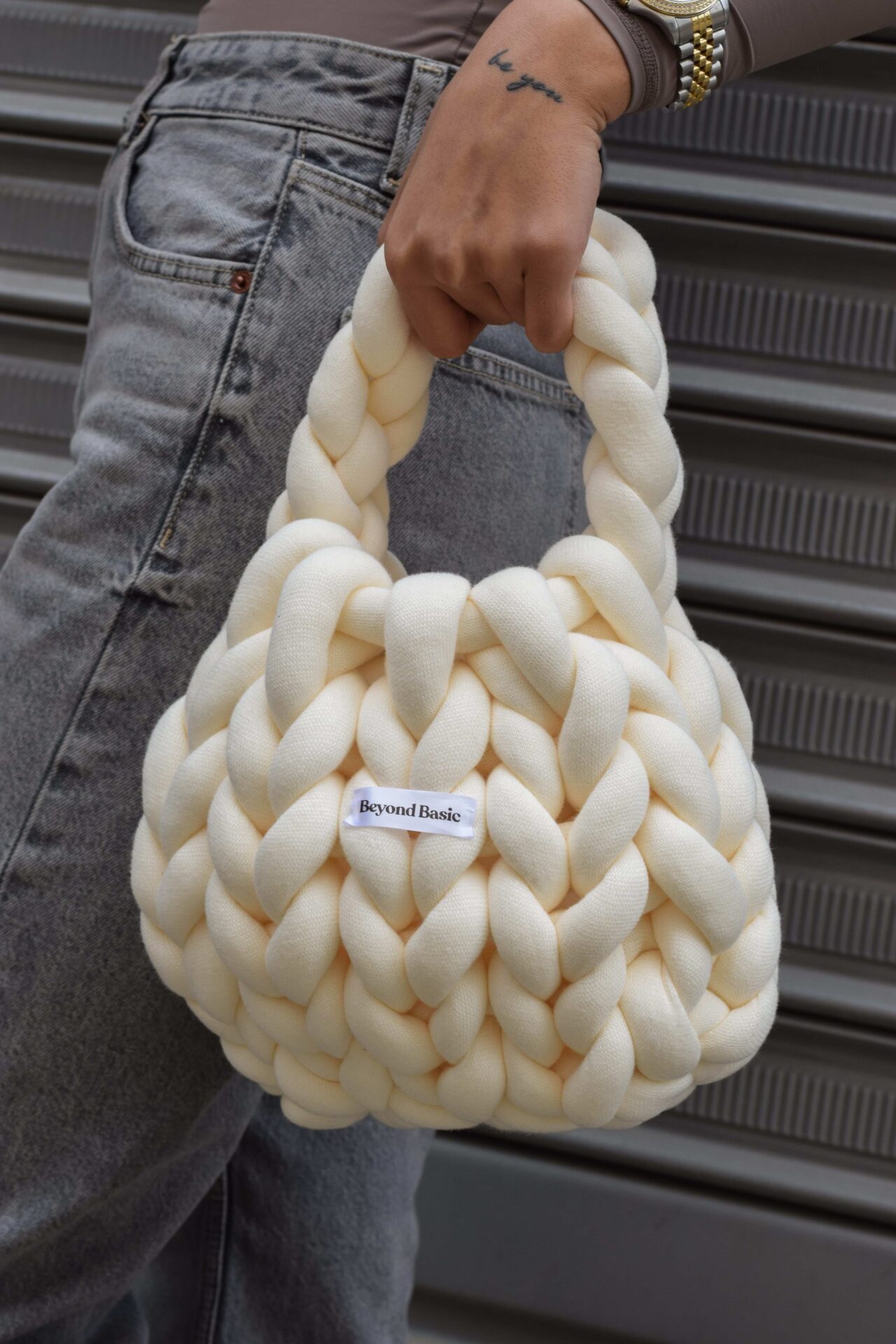 white_10